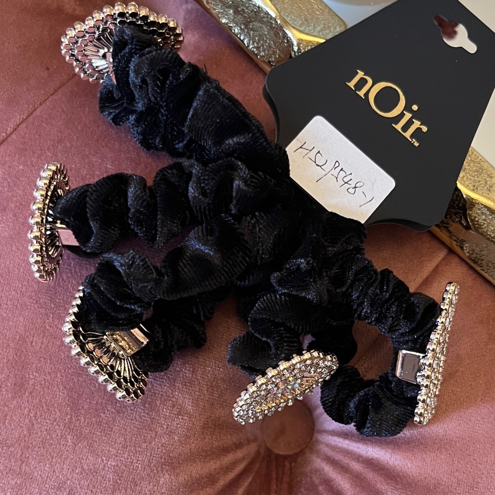 New nOir Elegant Black and Blue Velvet Hair Scrunchies - Set of 2 with 5 each - Picture 7 of 9